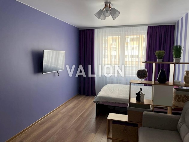 Продам 1к квартиру, ремонт, вул. Данченка 32, ЖК Новомостицько-Замковецький