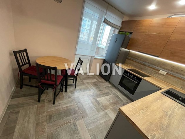 Продам 1к квартиру, ремонт, вул. Данченка 32, ЖК Новомостицько-Замковецький