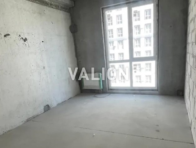 Продажа 1-комнатной квартиры без ремонта в ЖК Новая Англия. Паркинг в доме!