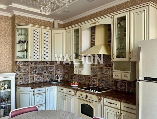 Продажа 4к квартиры, ул. Дегтярная 19, ЖК Подол Град, Подол