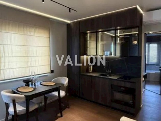 Продажа 1-комнатной квартиры со стильным ремонтом в ЖК Новая Англия