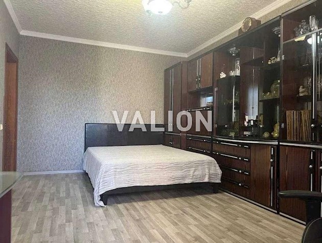 Продажа 3-к квартиры ул Лифаря Сержа (Сабурова) 9/61 Деснянский район