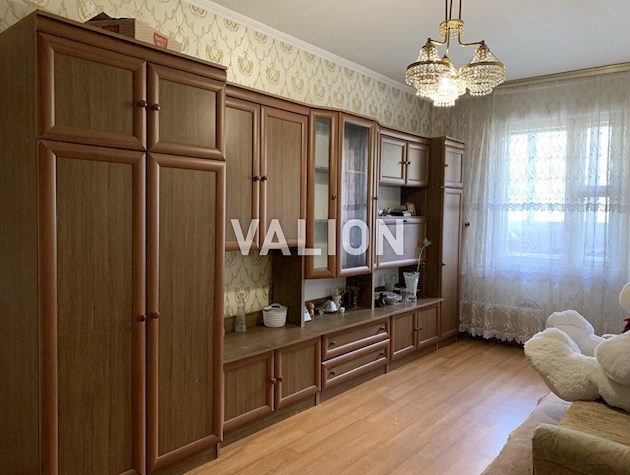 Продам 3 комн. по пр-ту Червоной Калины 3а. Троещина.
