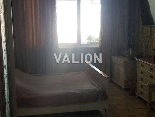 Продаж 6-к квартири Харківське шосе 19а