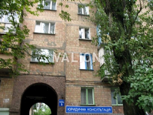 Продаж трикімнатної квартири вул. Ольжича 9 Шевченківський район