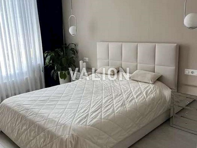 Продажа 1-комнатной квартиры Кадетский Гай 8