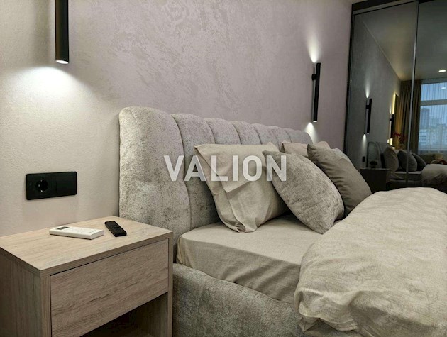 Продажа 3-к квартиры ул. улица Всеволода Змиенко 15/23