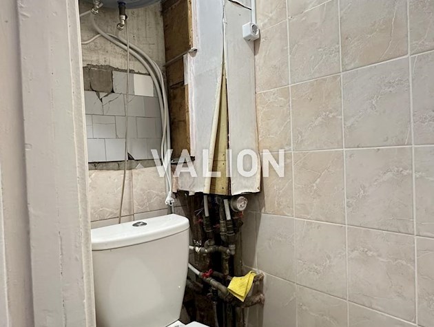 Продаж 3 кімн квартири 66 м2 під ремонт, вул Дмитрівська 98/96, Лук’янівка, Шевченківський район