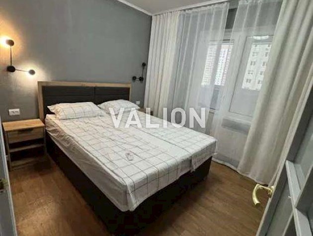 Продажа 2-к квартиры ул. Софии Русовой 3