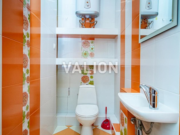 Продається 3-х кімнатна квартира, Деснянському районі, Троєщина, вул.Радунська 2/18