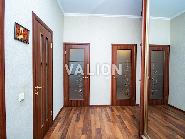 Продається 3-х кімнатна квартира, Деснянському районі, Троєщина, вул.Радунська 2/18