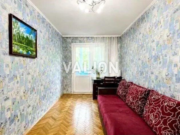 Продаж 3-к квартири вул. Анатолія Солов’яненка 4