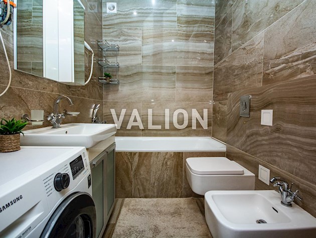 Продажа видовой 2комнатной квартиры в ЖК Заречный, метро Славутич