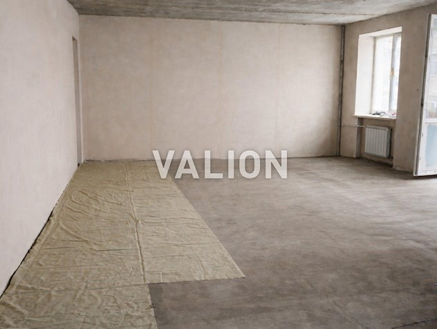 Продажа 2-комнатной квартиры по ул. Набережно-Луговая 3 на Подоле.