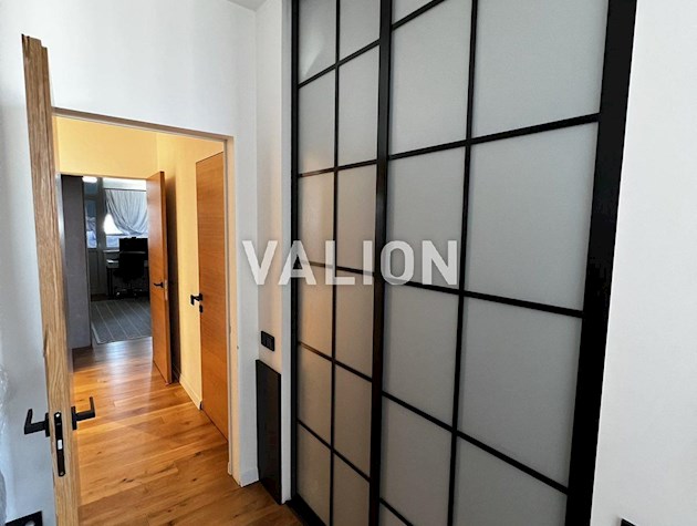 Продажа 3-х комнатной квартиры с дизайнерским ремонтом, Осокорки, ул. Бориса Гмыри, 4