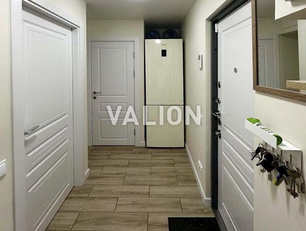 Продается двухкомнатная квартира по улице Олега Мудрака( Наумова), 41