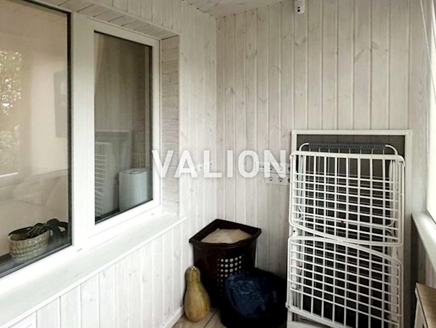 Продается двухкомнатная квартира по улице Олега Мудрака( Наумова), 41