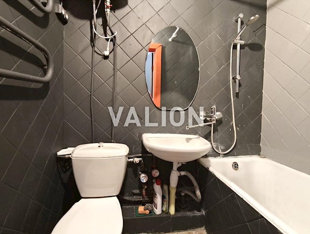 Продажа 1-к квартиры ул. Лескова, 6, центр Печерска