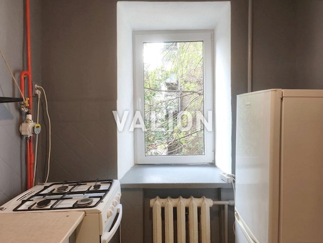 Продажа 1-к квартиры ул. Лескова, 6, центр Печерска