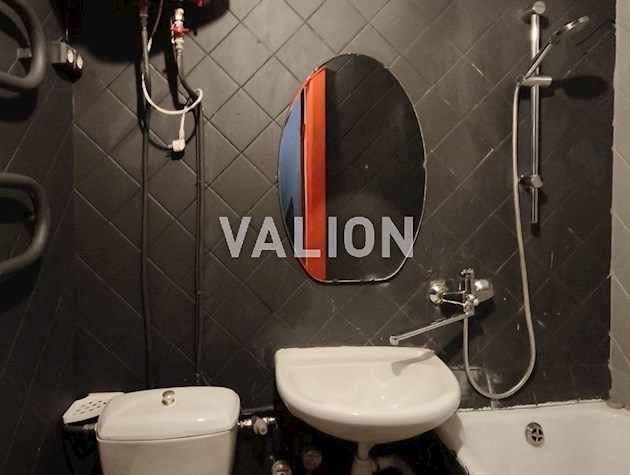 Продажа 1-к квартиры ул. Лескова, 6, центр Печерска