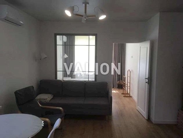 Продам 1-комнатную квартиру площадью 45 м2, ул. Драгоманова 10, Позняки, ЖК Телескоп