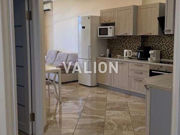 Продажа 2-к квартиры ул. Авиаконструктора Антонова 2б