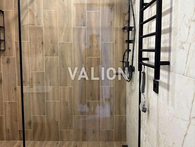 Продажа 2-к квартиры улица Березнева 12 ЖК Комфорт Таун, Дарница Левый берег.