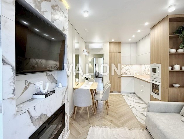 Продается 1-комнатная квартира, ЖК «Республика» (Теремки), улица Семьи Кистяковских, 10