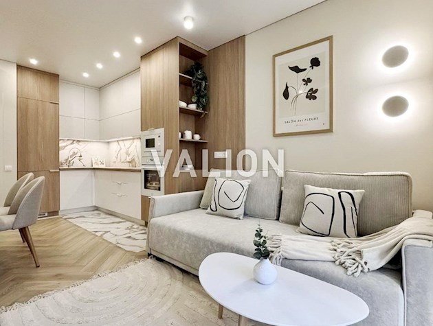 Продается 1-комнатная квартира, ЖК «Республика» (Теремки), улица Семьи Кистяковских, 10