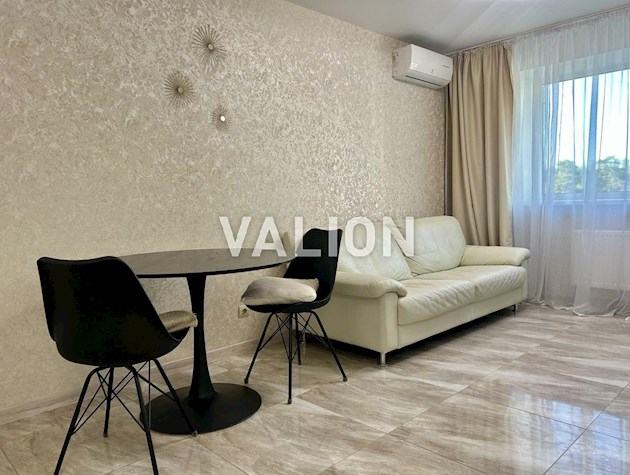 Продажа 1к квартиры ЖК Вудстория, метро Красний Хутор, Дарницкий р-н