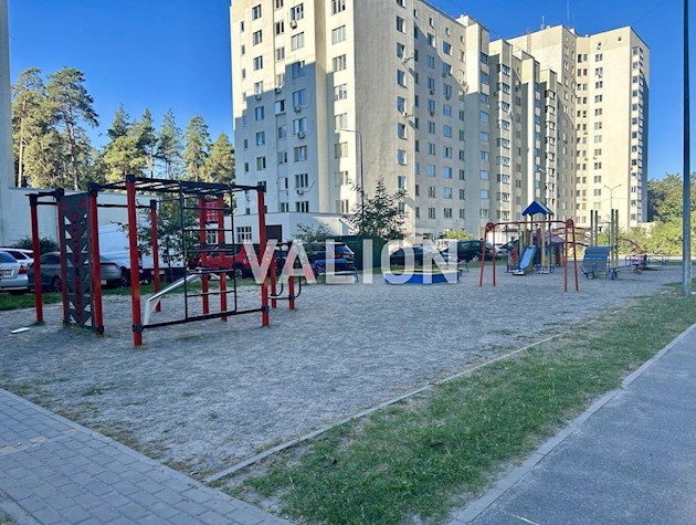 Продажа 1к квартиры ЖК Вудстория, метро Красний Хутор, Дарницкий р-н