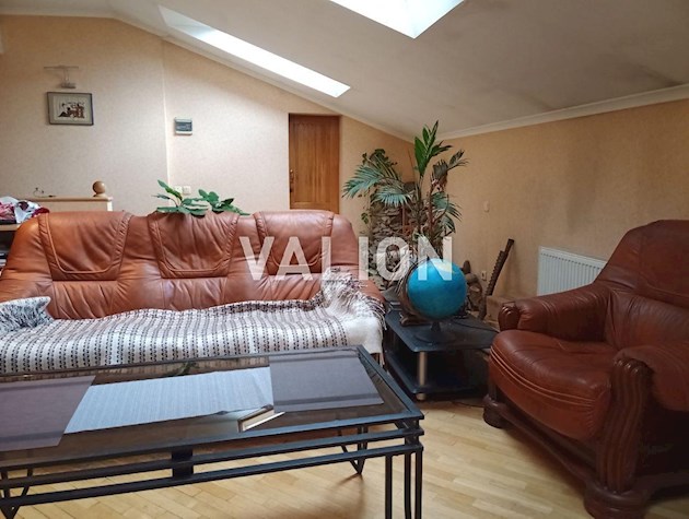 Продажа 4 комн двухуровневой квартиры, ул. Бульварно-Кудрявская 15