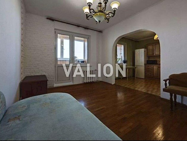 Продаж 1-к квартири Харківське шосе 56