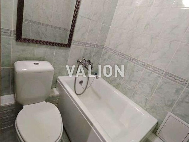 Продаж 1-к квартири Харківське шосе 56