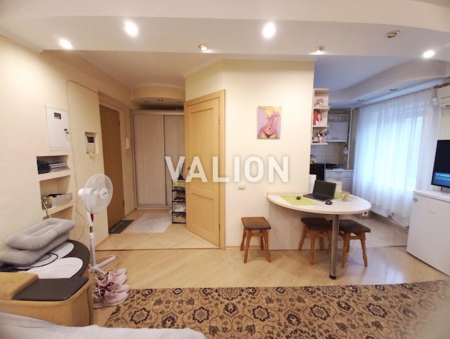 Продается однокомнатная, улица Рея Брэдбери (Дубинина), 14, Голосеево