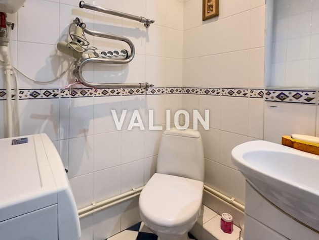 Продажа 2 комн. квартиры 46 кв.м по ул. Владимира Сикевича 12, Севастопольская площадь