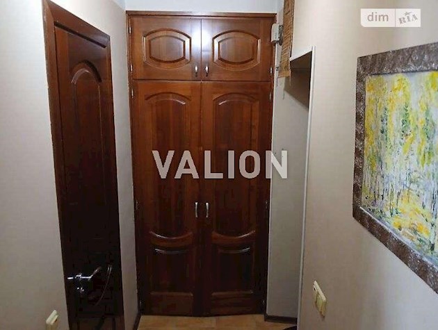 Продажа 2 комн. квартиры 46 кв.м по ул. Владимира Сикевича 12, Севастопольская площадь