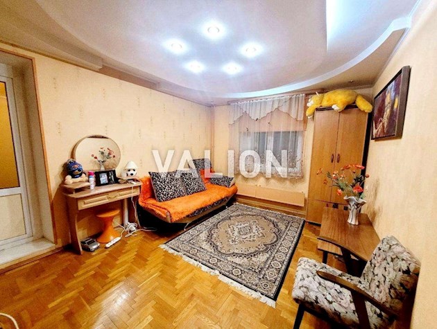 Продажа 4-к квартиры просп.Красной калины 72