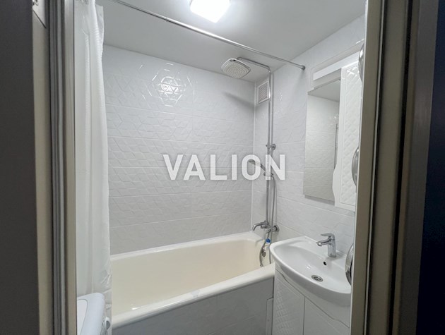 Без% комісії, продається 1- кімнатна квартира на Борщагівці вул. Академіка Кіпріанова 2