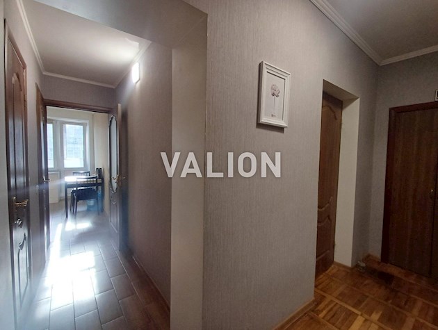 Продаж 1 кімнатної квартири вул.Саксаганського 92/94