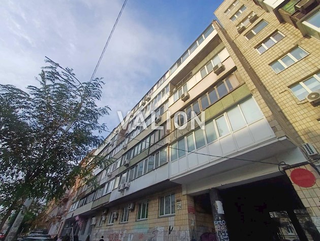 Продаж 1 кімнатної квартири вул.Саксаганського 92/94