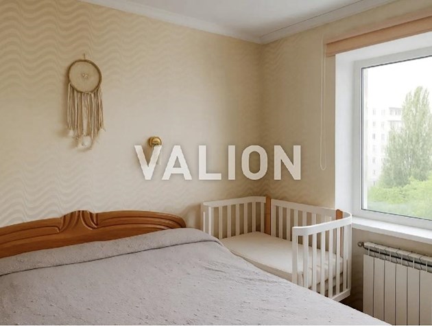 Продам 3 комн. по ул. Йорданская 11 а., метро Оболонь.