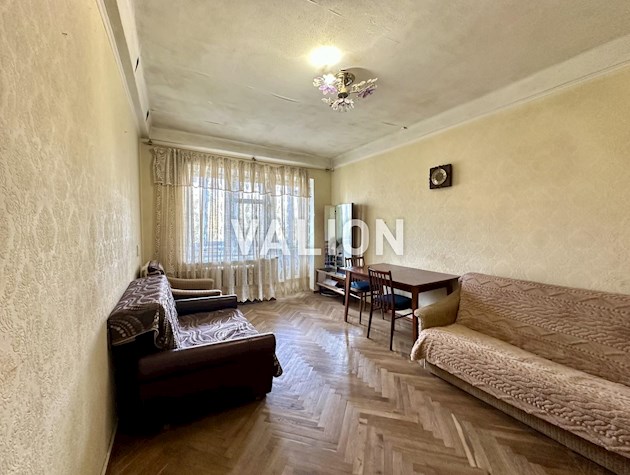 Продажа 2-комн. квартиры по адресу ул. Донецкая 5, Севастопольская площадь, Соломенский р-н