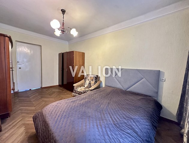 Продажа 2-комн. квартиры по адресу ул. Донецкая 5, Севастопольская площадь, Соломенский р-н