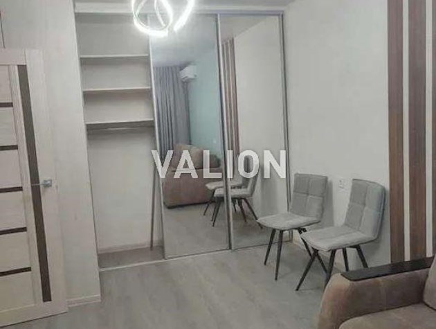 Продажа 1-к квартиры ул. Софии Русовой 5б