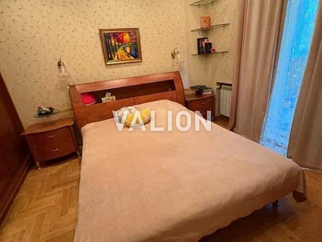 Продажа 4-комнатной квартиры ул. Метростроевская 10/11