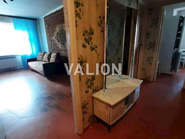 Продаж 2-к квартири вул. Сосницька 10