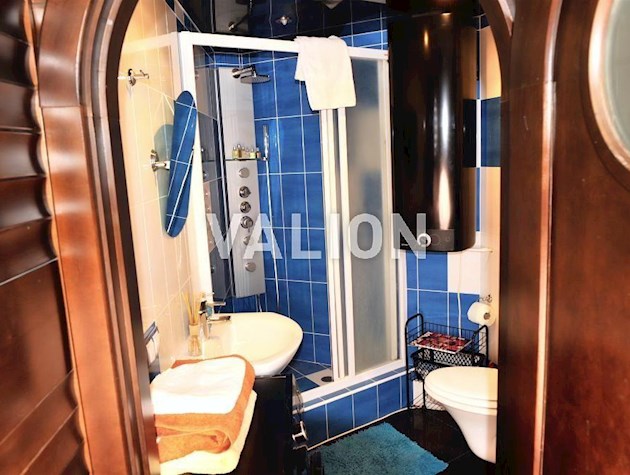 Продаж 1-кімнатної квартири по вул. Сім’ї Стешенка (Строкача), 7