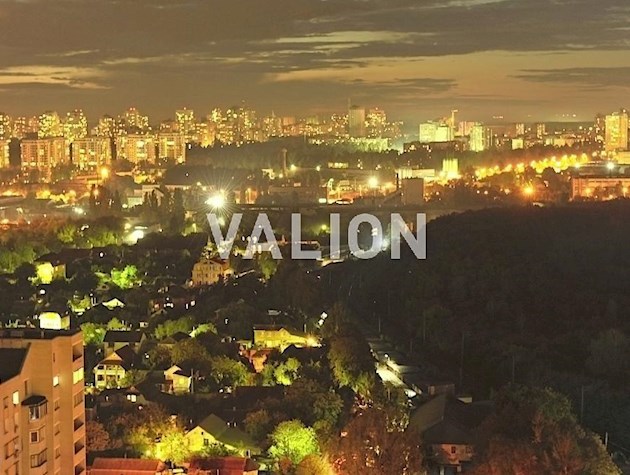 Продаж 1-кімнатної квартири по вул. Сім’ї Стешенка (Строкача), 7