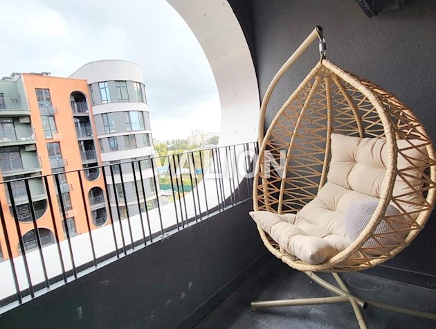 Продается 1-комнатная квартира, ЖК Республика (Теремки), улица Семьи Костяковских, 10